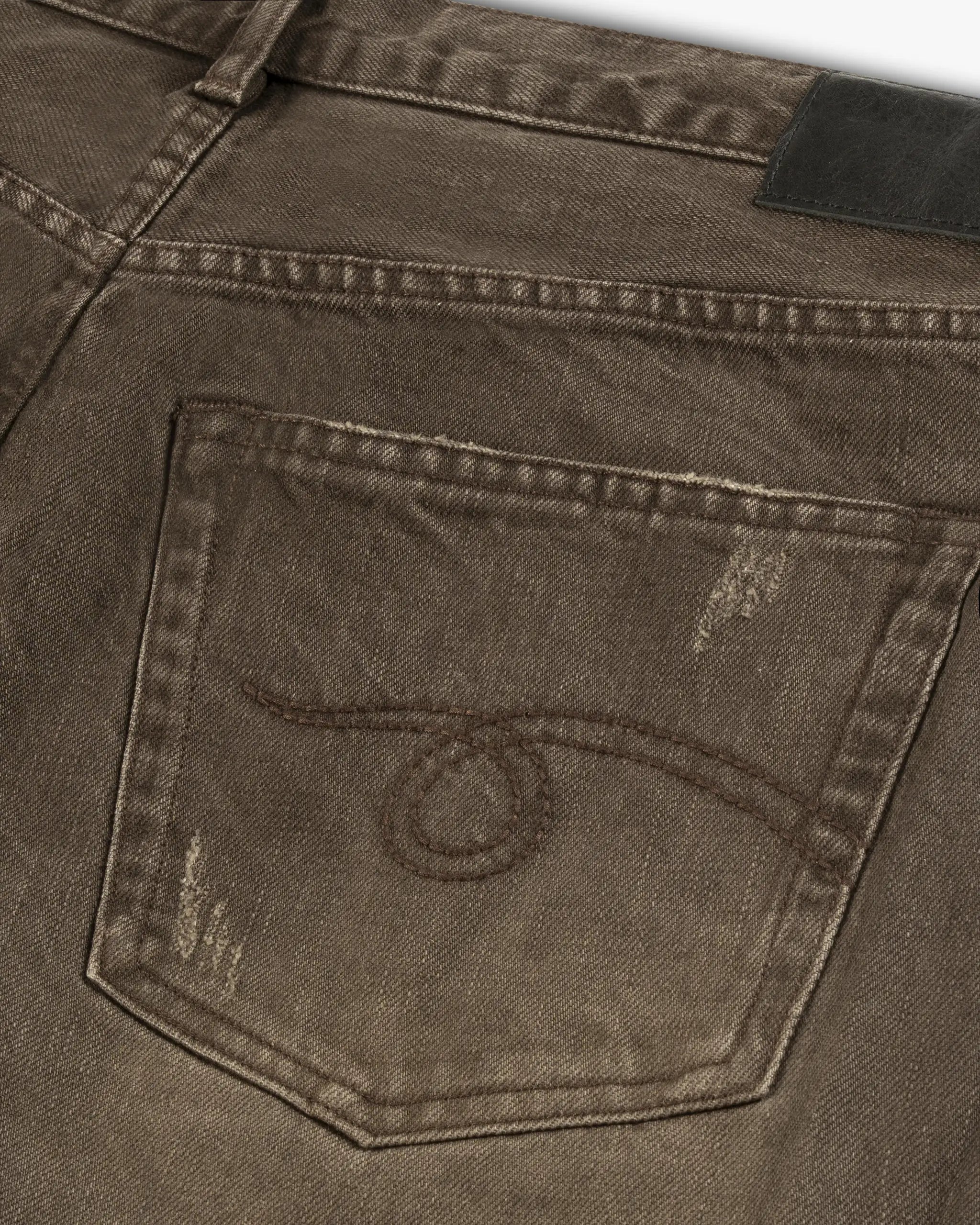 Cross Over Passform Jeans von R13