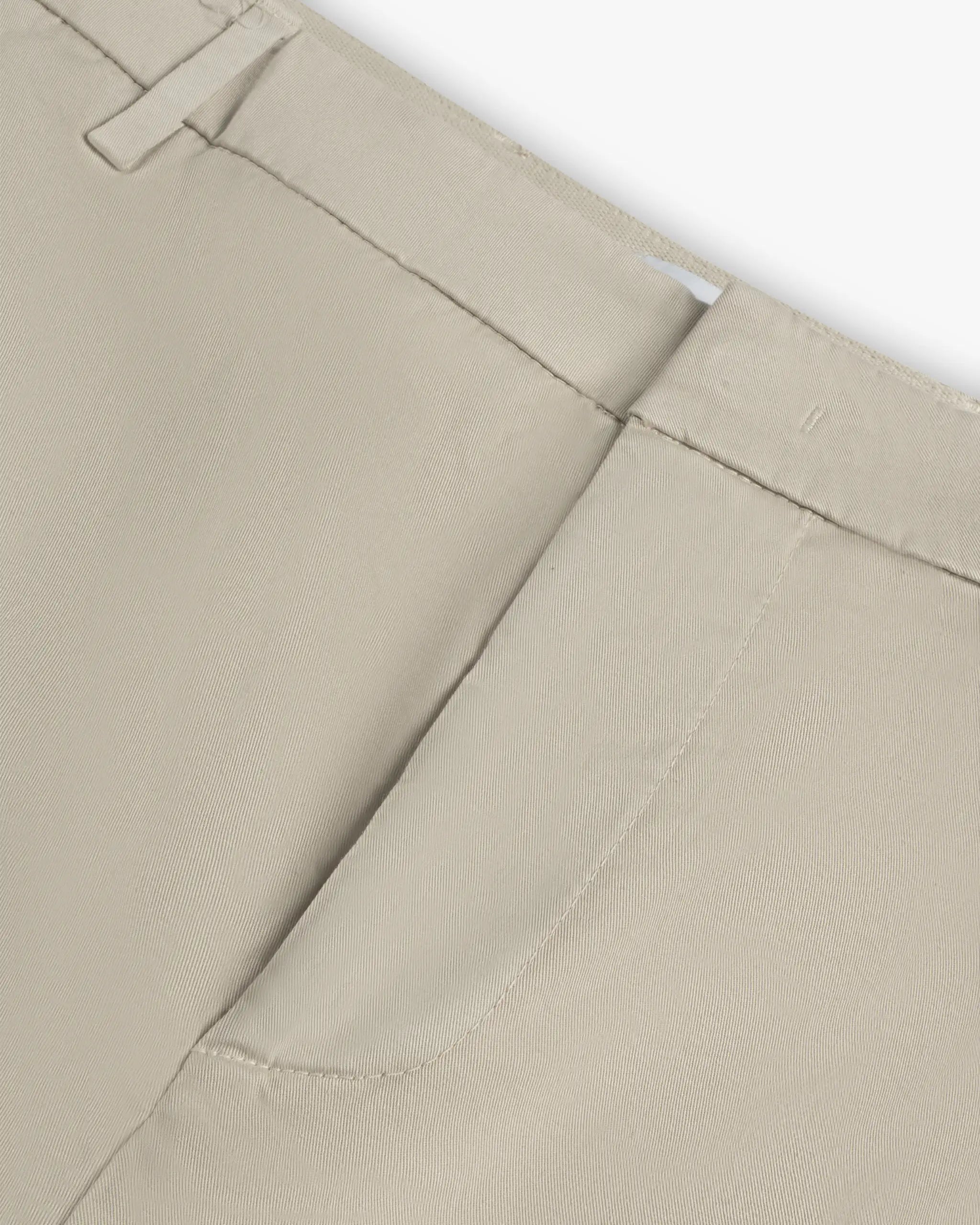 Sandfarbene Bermuda Manheim Gabardine Stretch von Dondup