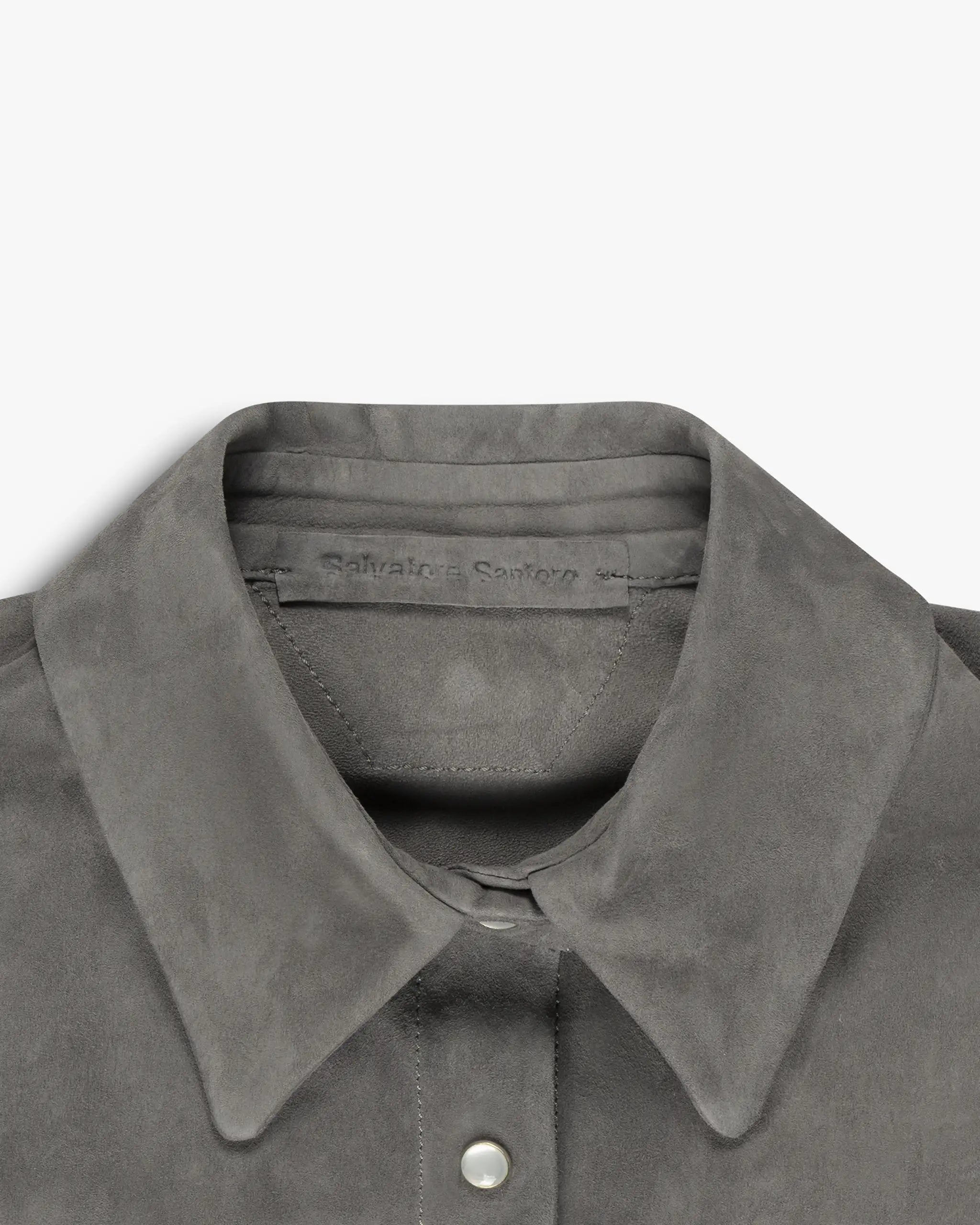 Graues Oversize Shirt aus Lamp Leather in Unifarbe von Salvatore Santoro