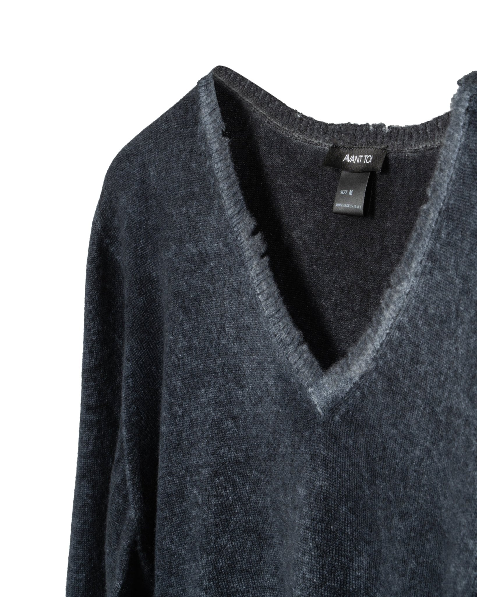 AVANT TOI | ICONIC CASHMERE V - NECK - Knitwear AVANT TOI