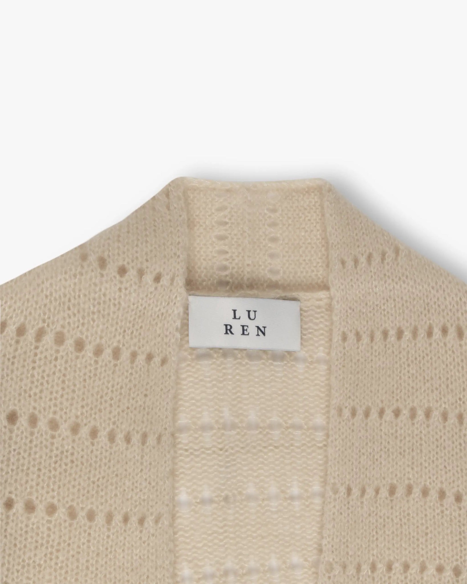 Lunar Farbener Lochstrick Cardigan von Luren - Knitwear LUREN